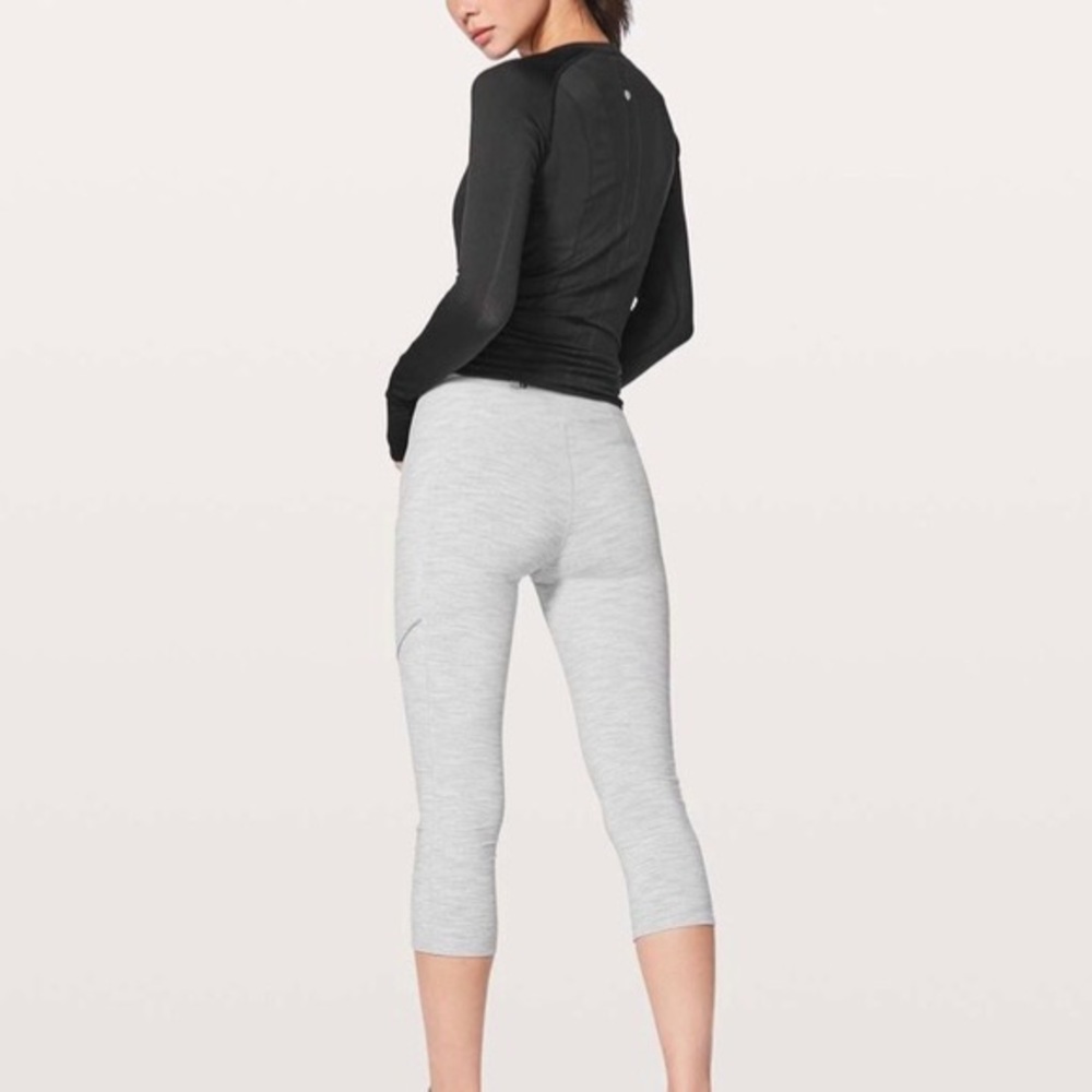 LULULEMON Leggings Speed Up Crop 21" Luxtreme Wee Are From Space Nimbus Size 6 - Picture 2 of 6